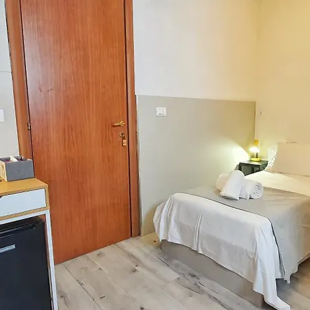 Bed & Bike بيت ضيافة 3*